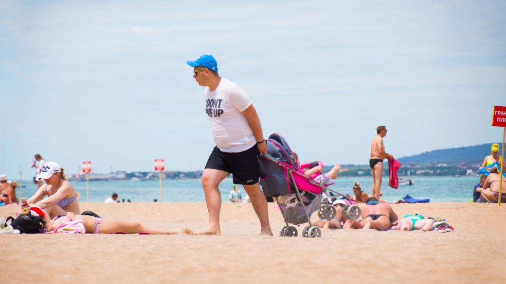 Еврокомисията ограничава визите за руснаци