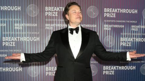 Мъск е напът да стане първият трилионер: Какво може да си купи с толкова пари?