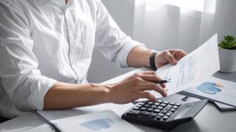 Ден на счетоводителя: Колко българи упражняват професията?