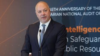 Бюджет 2026 влиза в парламента независимо от мнението на бизнеса