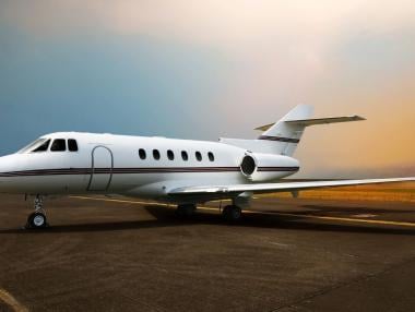 COP30 ще обсъди 500 евро такса за пътуващите в бизнес класа и частни самолети