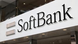 SoftBank разпродаде акциите си в Nvidia