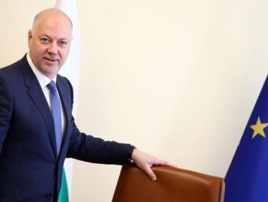 Вечерни новини: Бюджетната процедура остава блокирана; Близо милиард за жп проекти в Бюджет 2026