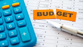 Кабинетът вкарва Бюджет 2026 в парламента без съгласието на бизнеса