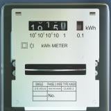  Министерството на финансите не изплаща европарите за „умни“ електромери