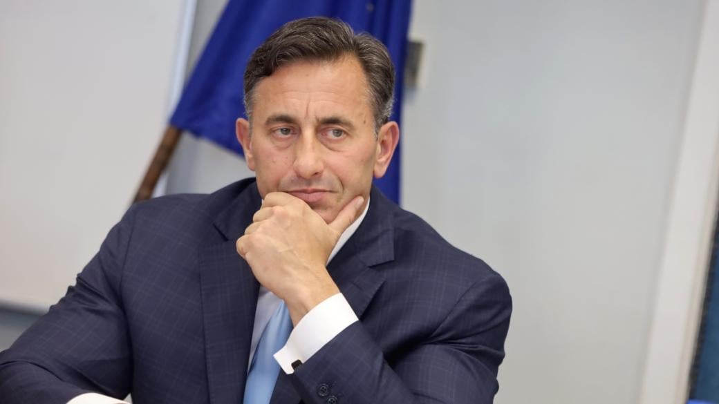 Румен Спецов поема управлението на „Лукойл“