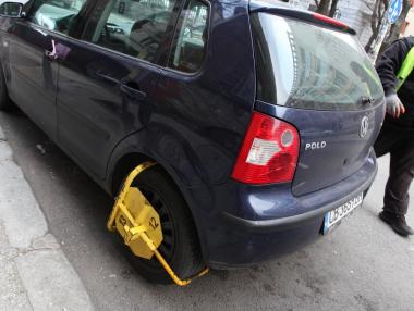 КЗП атакува удвоените цени за паркиране в София