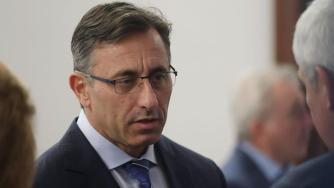 Неприсъствено кабинетът назначи Румен Спецов за особен управител на „Лукойл“