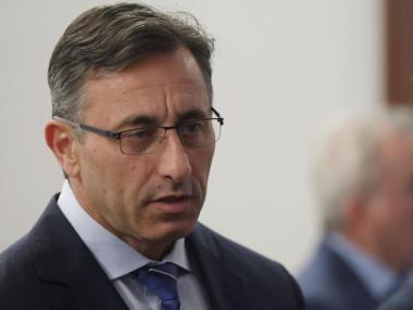 Неприсъствено кабинетът назначи Румен Спецов за особен управител на „Лукойл“