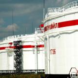 Вечерни новини: Спецов поема „Лукойл“; Какви са заплатите в IT сектора