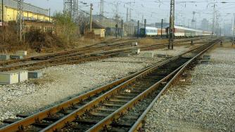 Фирми без много опит се включиха в търга за жп връзката Гюешево – Северна Македония