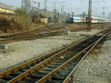 Фирми без много опит се включиха в търга за жп връзката Гюешево – Северна Македония