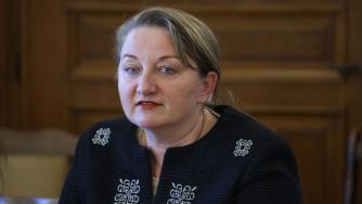 Решено: Някои пенсионери получават 120 лв. коледна добавка