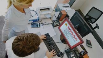 Киберриск в офиса: Какво пропускат повечето фирми и техните служители?