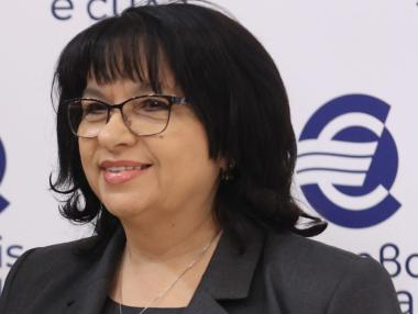 „От какво се страхувате?“: Петкова оправда връщането на СУПТО с многото данъчни измами