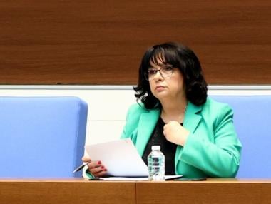 Парламентът одобри „бюджета на фалита“ за 2026 г. с над 20 млрд. лв. нов дълг