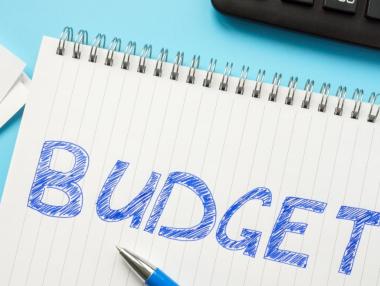 Седмични новини за финанси: Проектобюджетът мина на първо четене; Инфлацията в България се ускорява