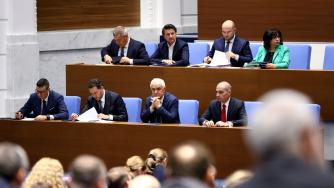 Правителството иска да харчи много и реши да вдигне най-високия данък