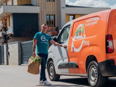 Собствеността в онлайн магазина eBag се променя