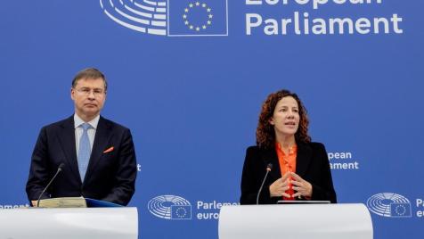 ЕК: България няма да спази правилото за дефицита през 2026 г.