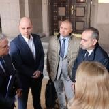 Тристранката с изненадващо заседание за бюджета