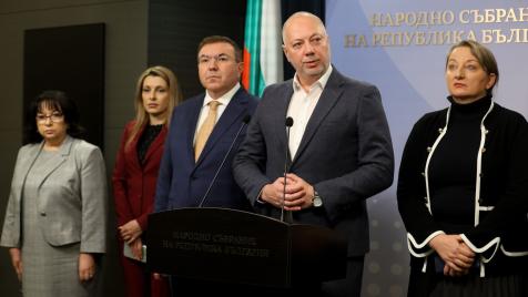 Изведнъж се оказа, че това не е „единственият възможен бюджет“