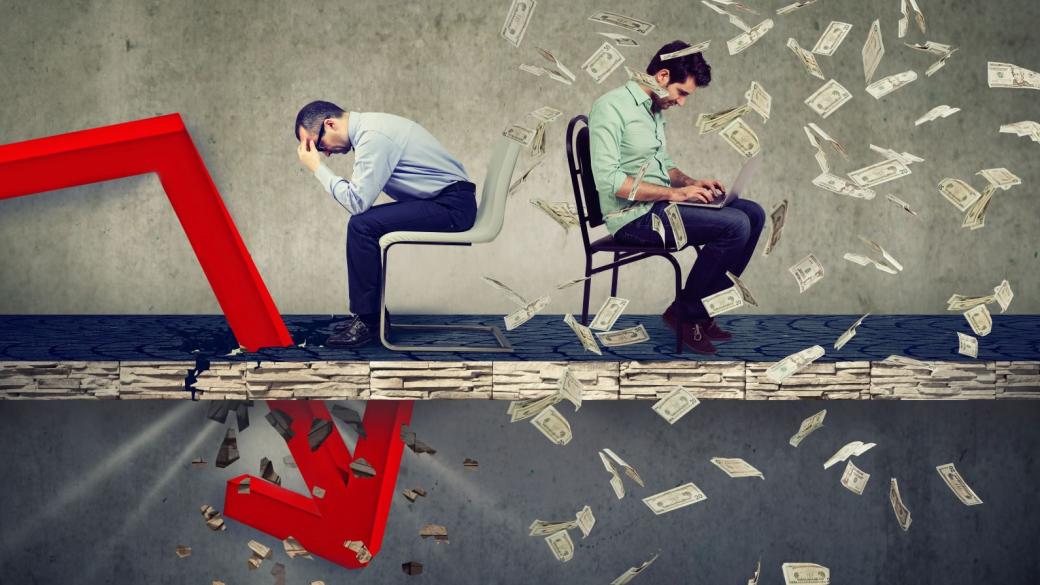 Заплати на две скорости: Кои взимат най-много и най-малко в България?