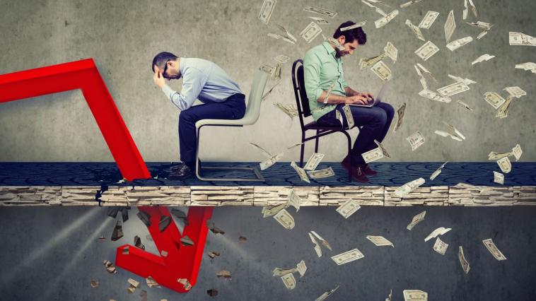 Заплати на две скорости: Кои взимат най-много и най-малко в България?