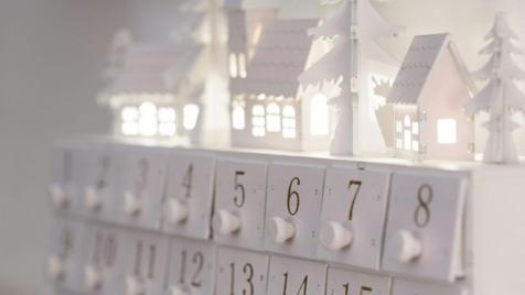 Адвент календар: феномен и символ на празничния дух