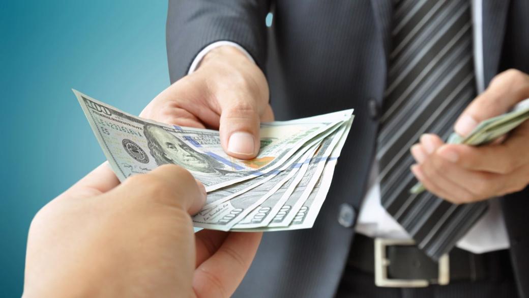 Време е за край на десетте (или повече) заплати при пенсиониране в държавата