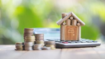 От какво се отказват европейците, за да плащат ипотеките си?