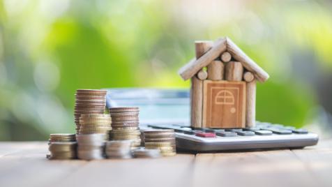 От какво се отказват европейците, за да плащат ипотеките си?