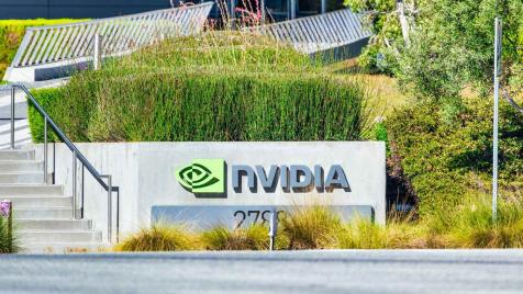 Nvidia има проблем с парите – има твърде много