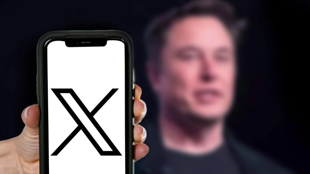 ЕК глоби X със €120 млн. заради заблуждаващата синя отметка