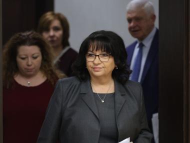 Петкова представи новия Бюджет 2026, съобразен с исканията на бизнес