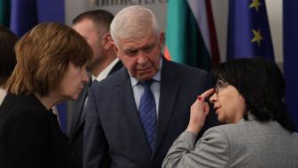 Седмични новини: Нов разхитителен бюджет; Минималната заплата се развързва от средната