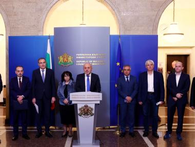 Тристранката одобри скоростно „компромисния“ бюджет за 2026 г.