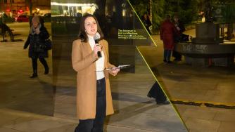 Yettel обнови инсталацията „Огледай се“ с аудио разказ и послания срещу дезинформацията