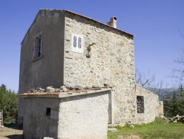 Да живееш в обезлюдено село в Сардиния: Как островът привлича нови жители