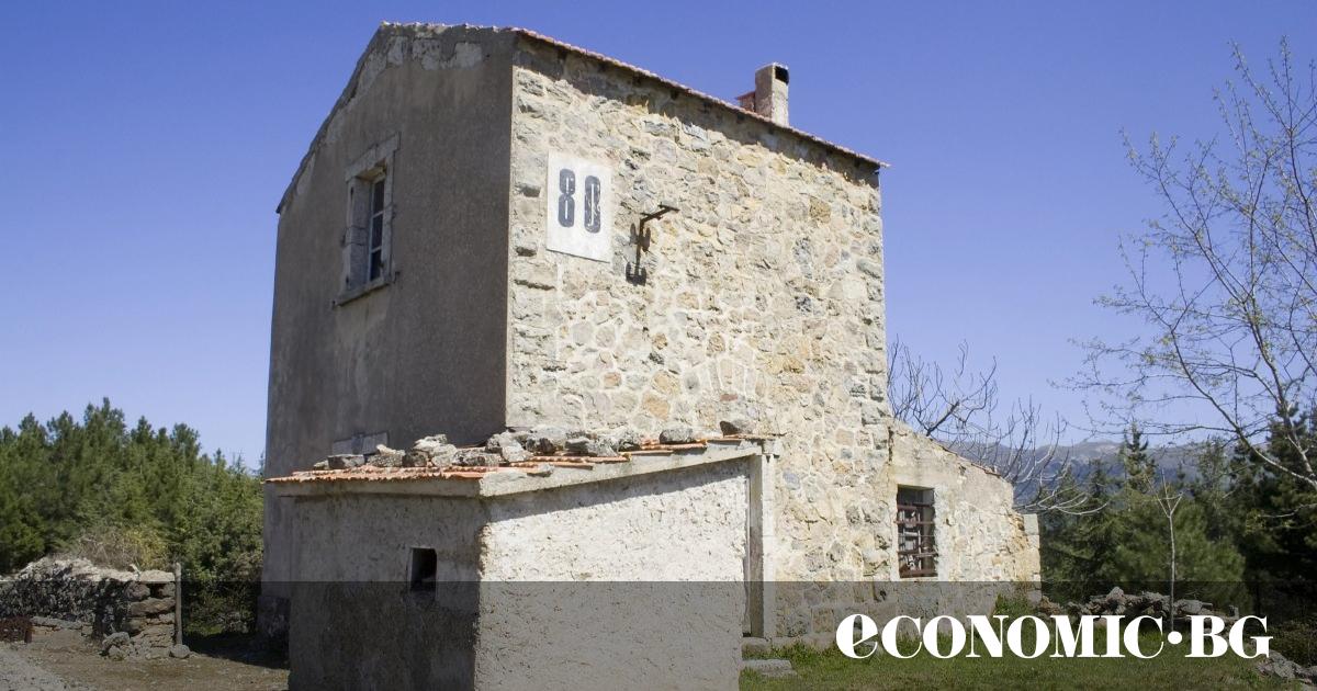 През март 2024 г. Бианка Фонтана се качва на самолет