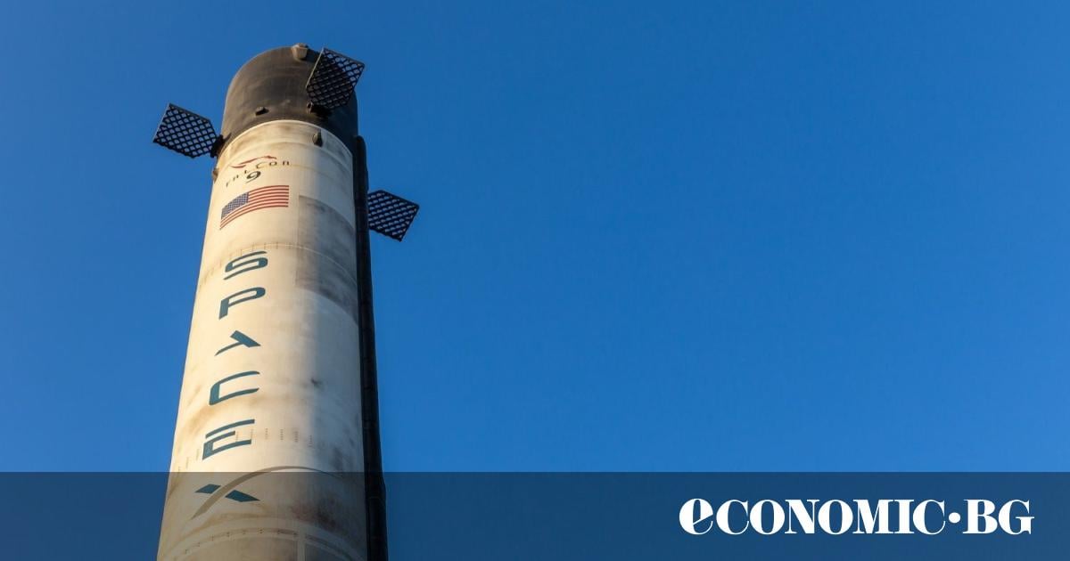 SpaceX на Илон Мъск подготвя първично публично предлагане на акции
