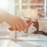 Япония е изправена пред криза с деменцията: Може ли технологиите да помогнат?