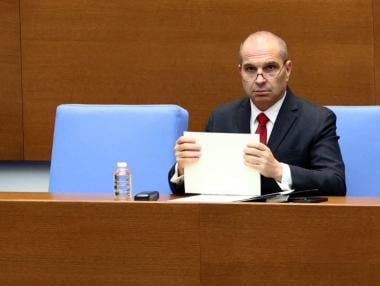 Вечерни новини: Половин милиард по-малко за жп и пътно строителство; България без свръхдефицит през 2025 г.