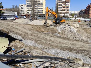 Още натоварване за бюджета: Държавата се съгласи да плаща повече на строителите