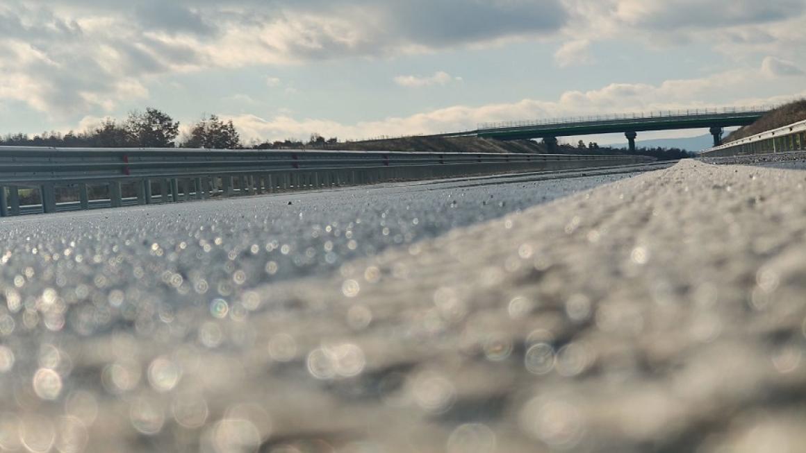 Галерия :: Снимка 6 :: „Хемус“ пълзи напред с още 3 км: АПИ пуска движението към Луковит и Угърчин (Снимки)}