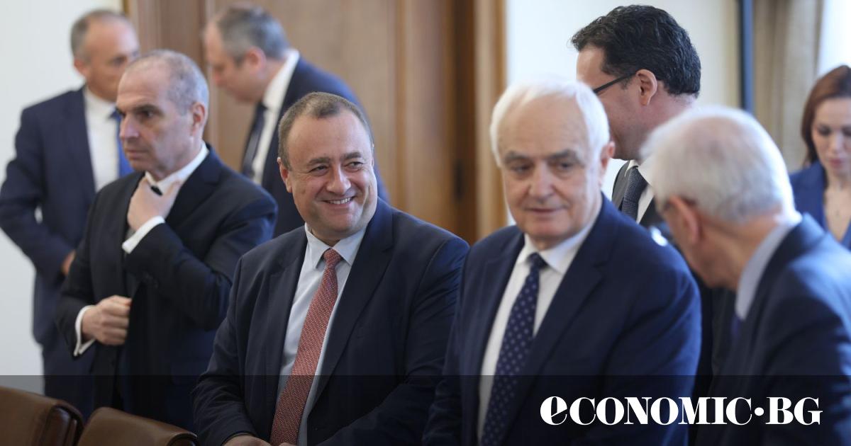 Хемус“ пълзи напред с още 3 км: АПИ пуска движението