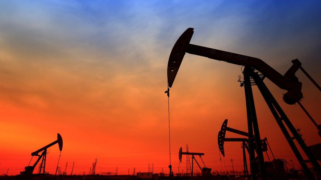 Цената на петрола скочи с 1.5% след блокадата срещу Венецуела