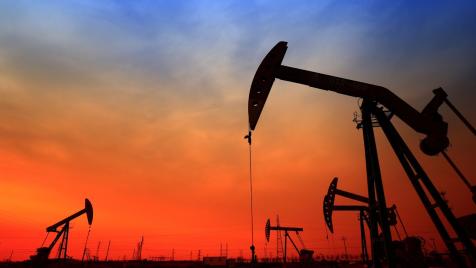 Цената на петрола скочи с 1.5% след блокадата срещу Венецуела