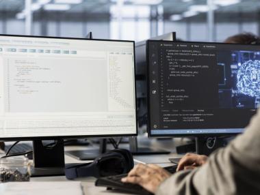 Изненадващата истина за влиянието на изкуствения интелект върху пазара на труда