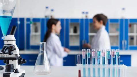 Вечерни новини: Без данъчни облекчения за R&D дейности; КЗК разреши аптечна сделка